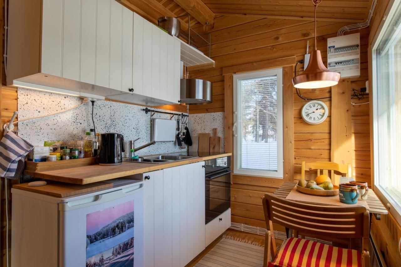 Шале Mökki - The White Blue Wilderness Lodge Инари-13